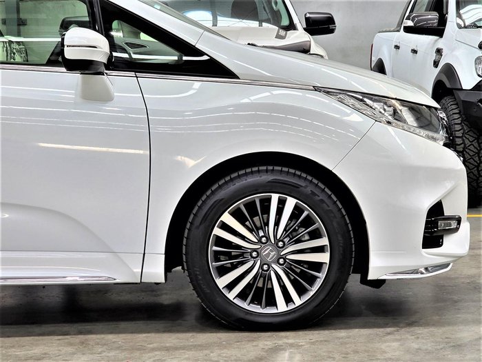 2018 Honda Odyssey VTi-L 5th Gen MY18 Platinum White