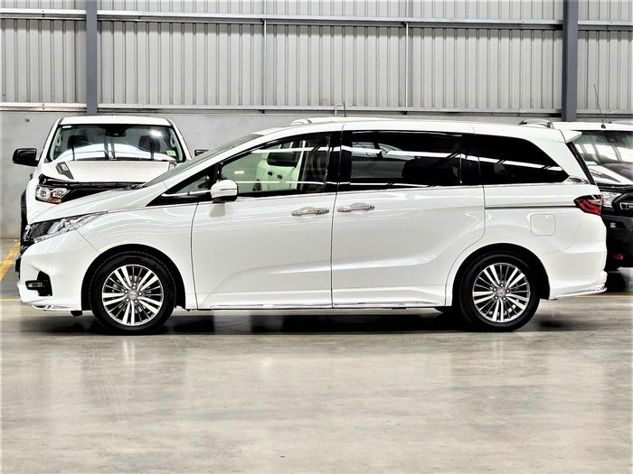 2018 Honda Odyssey VTi-L 5th Gen MY18 Platinum White