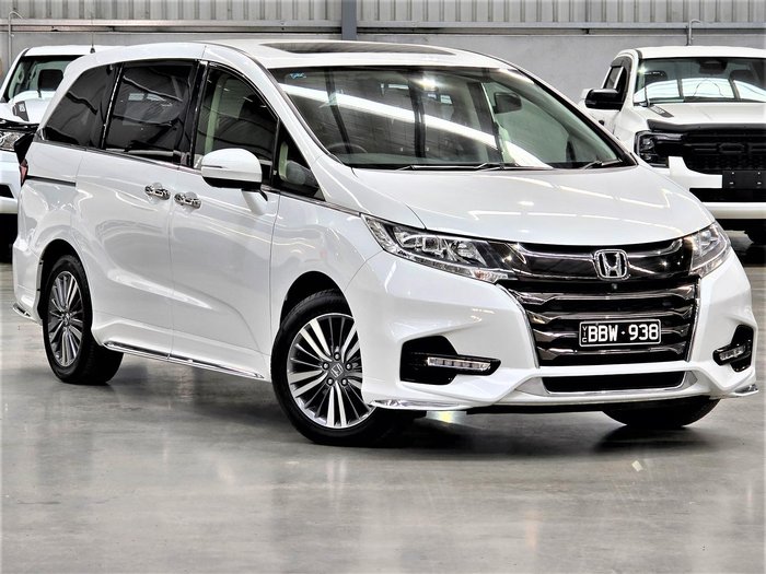 2018 Honda Odyssey VTi-L 5th Gen MY18 Platinum White