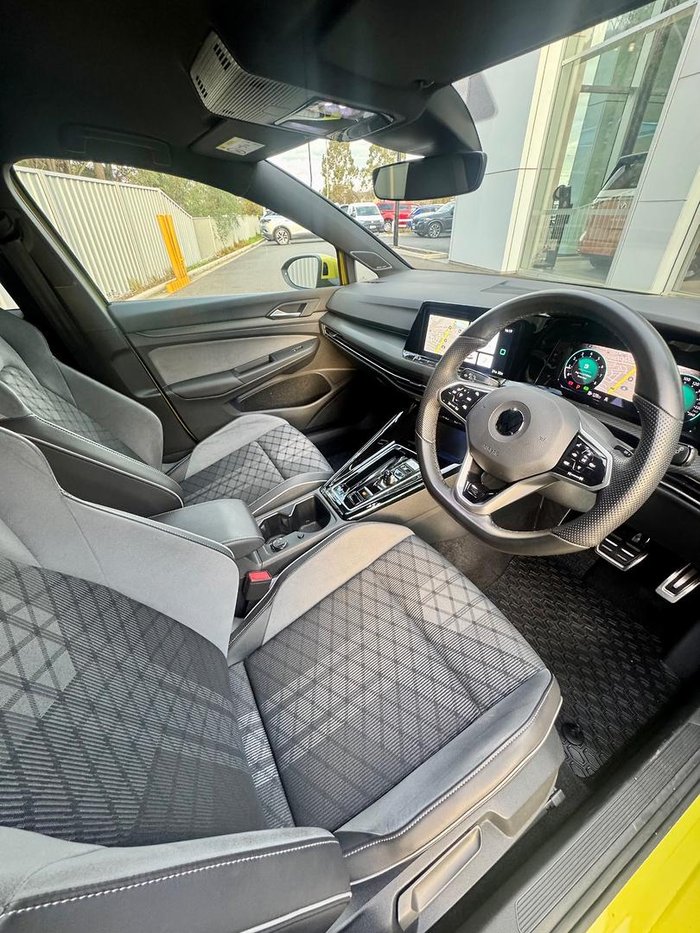 2022 Volkswagen Golf 110TSI R-Line
