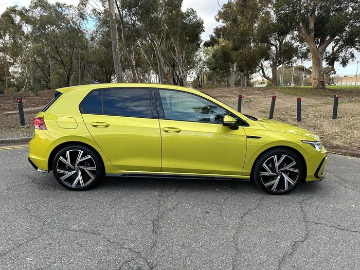 2022 Volkswagen Golf 110TSI R-Line