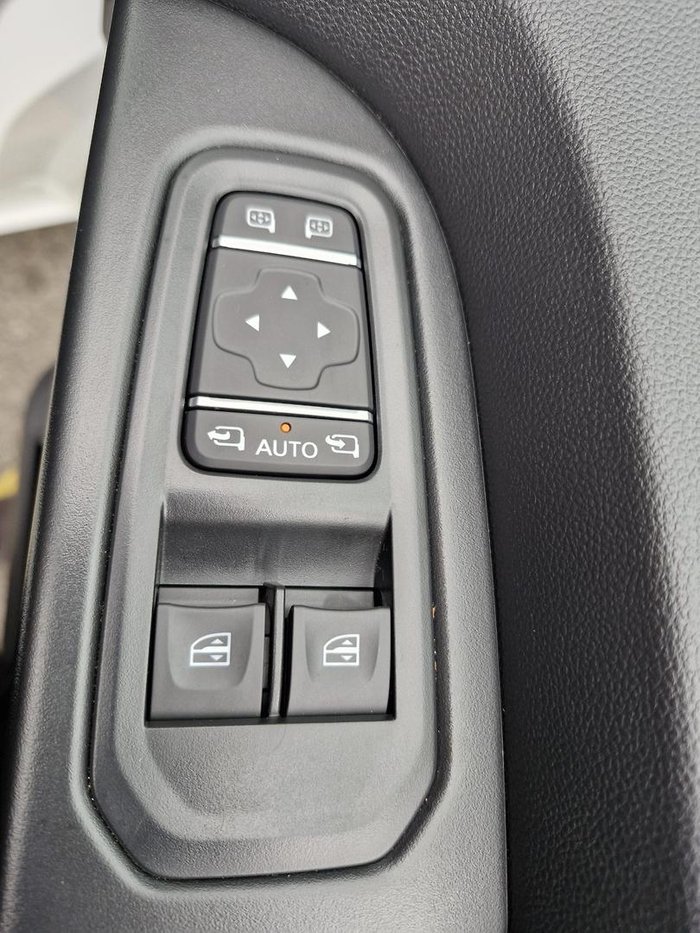 2025 Renault Trafic Premium