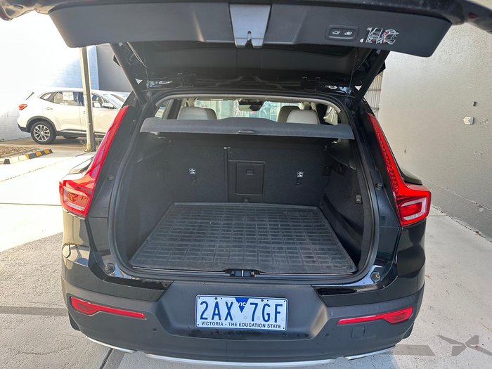 2019 Volvo XC40 T4 Inscription MY19 AWD Onyx Black