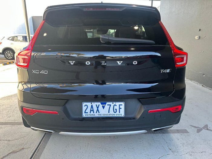 2019 Volvo XC40 T4 Inscription MY19 AWD Onyx Black