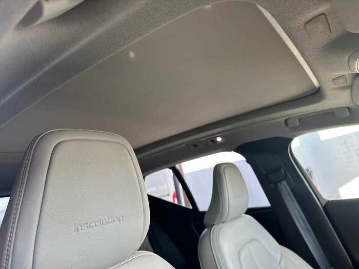 2019 Volvo XC40 T4 Inscription MY19 AWD Onyx Black