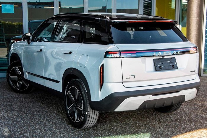 2025 Jaecoo J7 SHS Summit