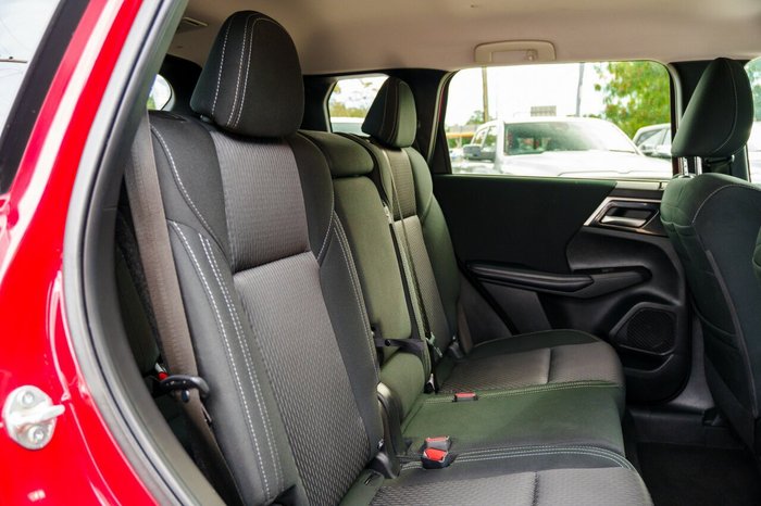 2023 Mitsubishi Outlander LS