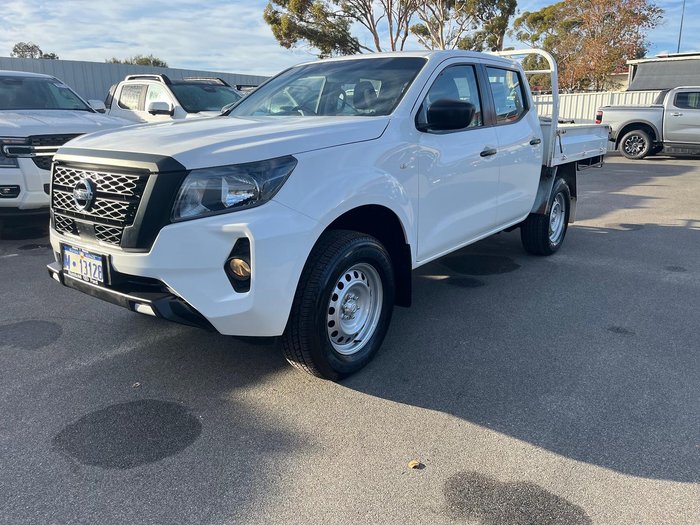 2021 Nissan Navara SL