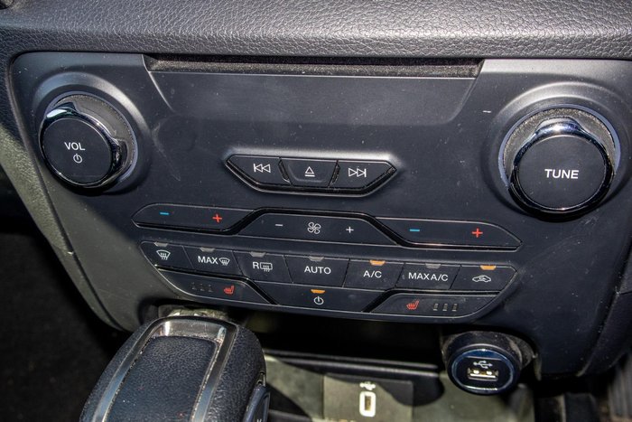 2019 Ford Everest Titanium