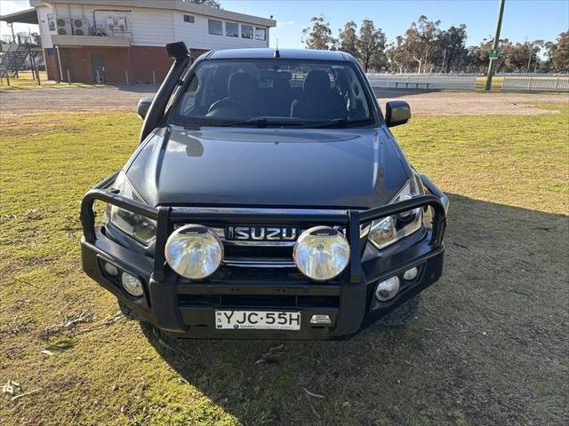 2019 Isuzu D-MAX LS-M