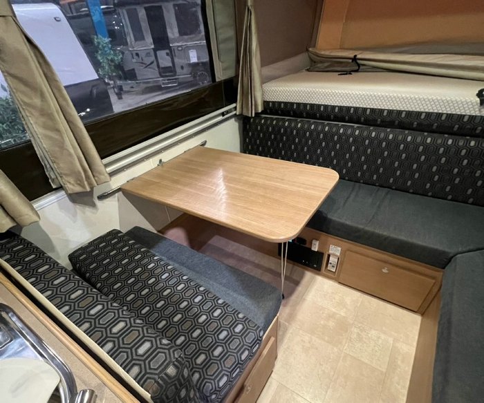 2013 JAYCO HAWK