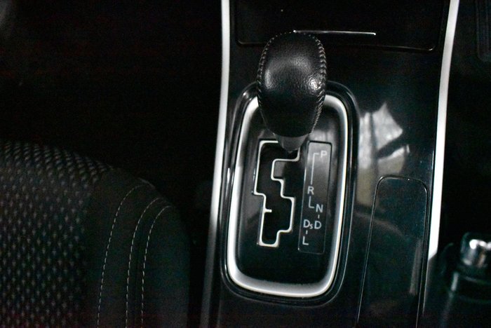 2018 Mitsubishi Outlander LS