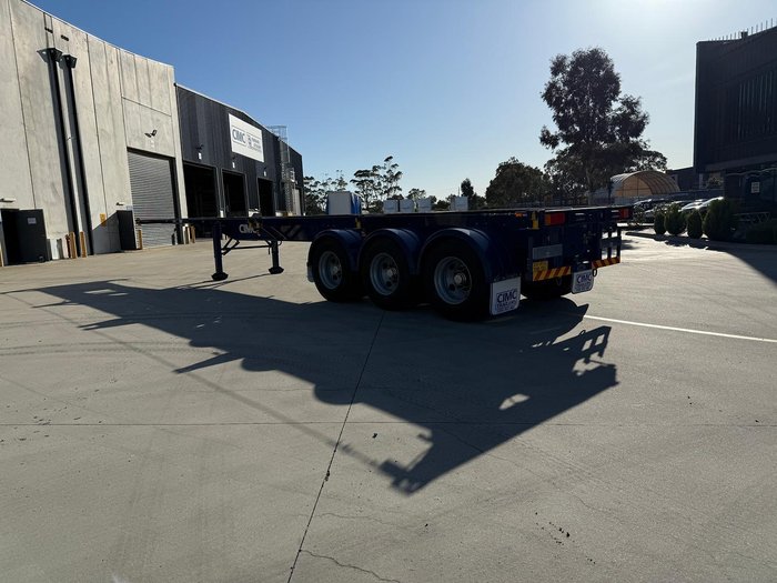 2025 CIMC 40' Skeletal With 3 Way Twist Locks-A Double Compliant