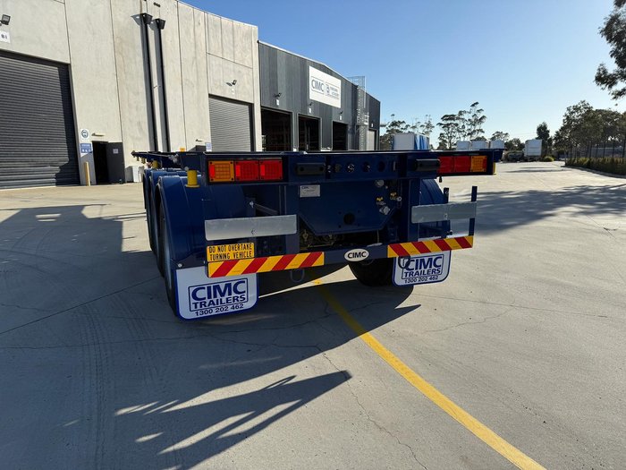 2025 CIMC 40' Skeletal With 3 Way Twist Locks-A Double Compliant