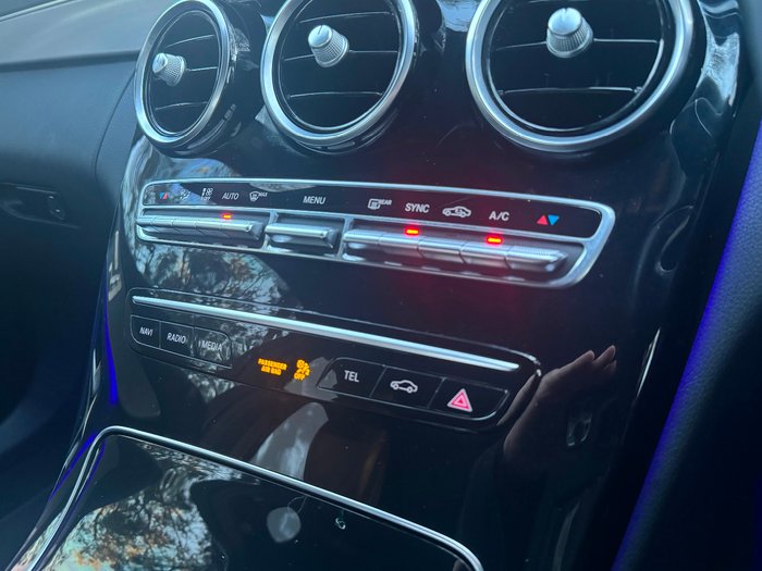 2020 Mercedes-Benz C-Class C200