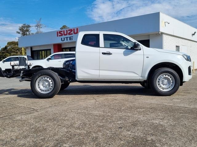 2025 Isuzu D-MAX SX