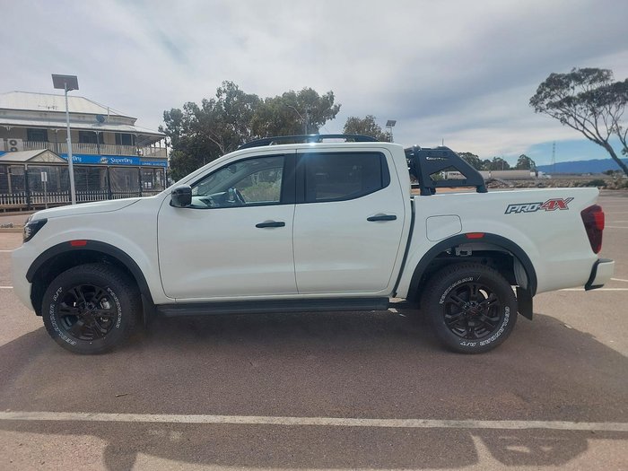 2025 Nissan Navara PRO-4X