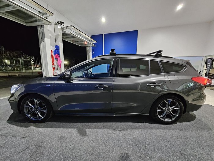 2019 Ford Focus ST-Line