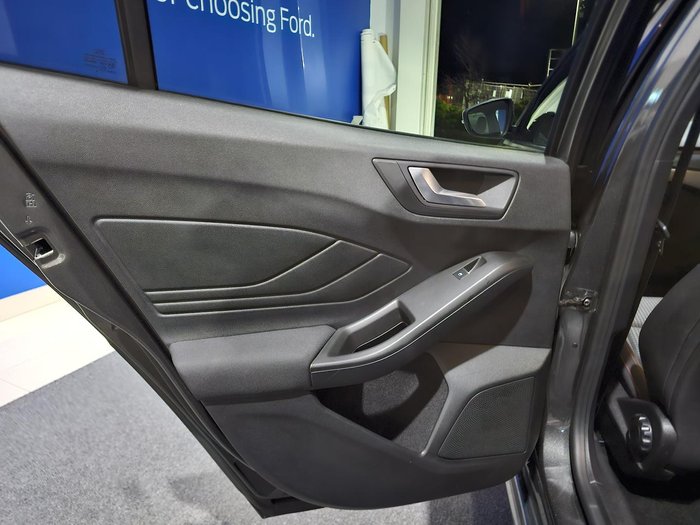 2019 Ford Focus ST-Line