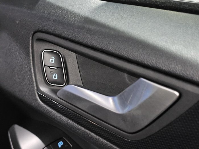 2019 Ford Focus ST-Line