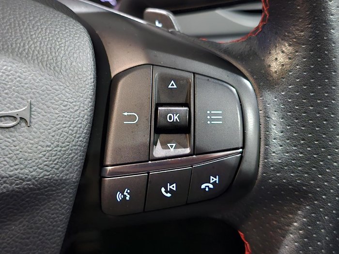 2019 Ford Focus ST-Line