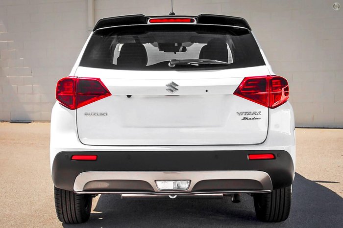 2023 Suzuki Vitara Turbo Shadow