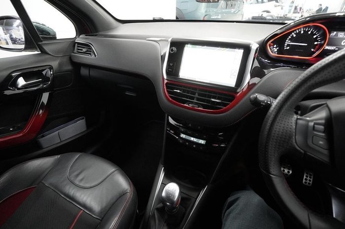 2013 Peugeot 208 GTi