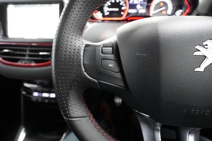2013 Peugeot 208 GTi