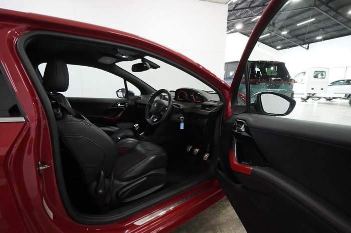 2013 Peugeot 208 GTi