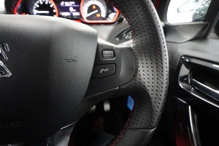 2013 Peugeot 208 GTi