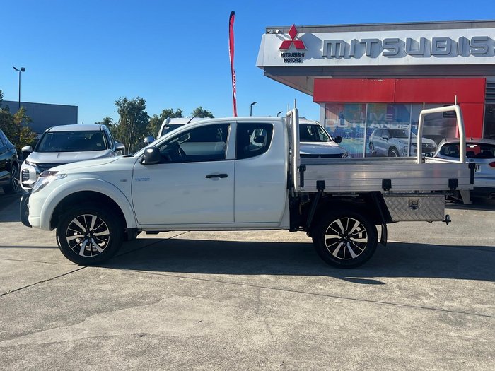 2018 Mitsubishi Triton GLX MQ MY18 4X4 Dual Range White