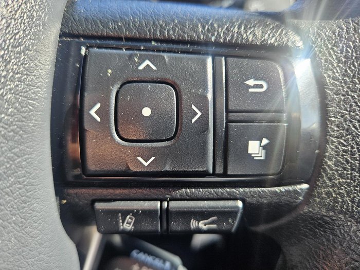 2021 Toyota Hilux SR