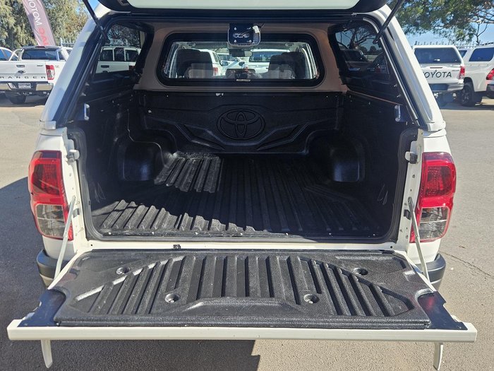 2021 Toyota Hilux SR