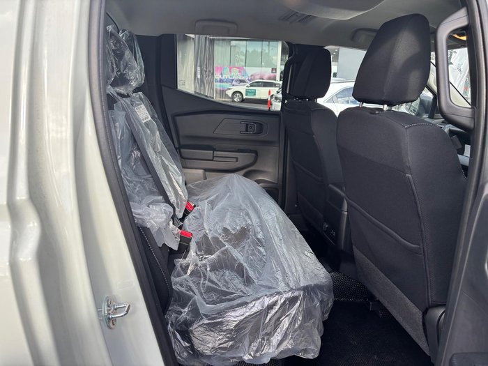 2024 Mitsubishi Triton GLX+