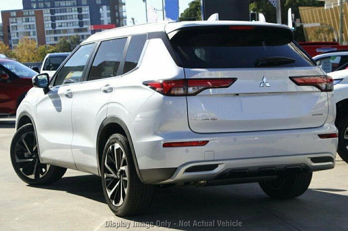 2025 Mitsubishi Outlander Aspire