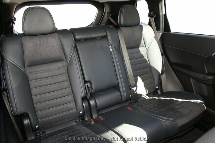2025 Mitsubishi Outlander Aspire