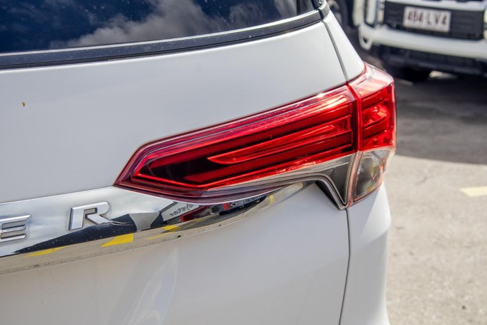 2020 Toyota Fortuner GXL GUN156R 4X4 Dual Range Glacier White