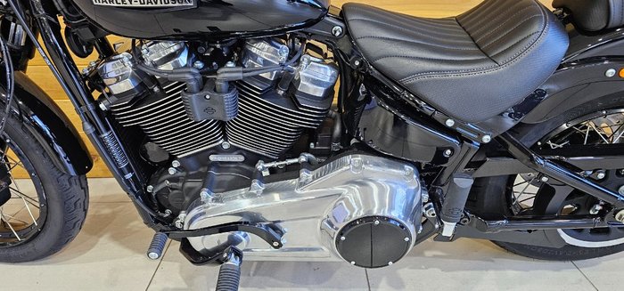 2025 Harley-davidson FXBB Street Bob Black