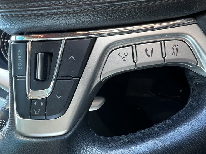 2020 Mitsubishi Pajero Sport GLX