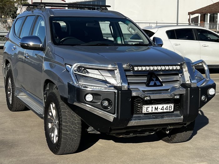2020 Mitsubishi Pajero Sport GLX