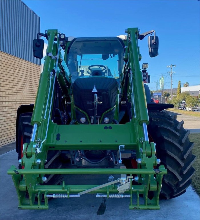 2023 TRACTOR Fendt 720 Power Plus