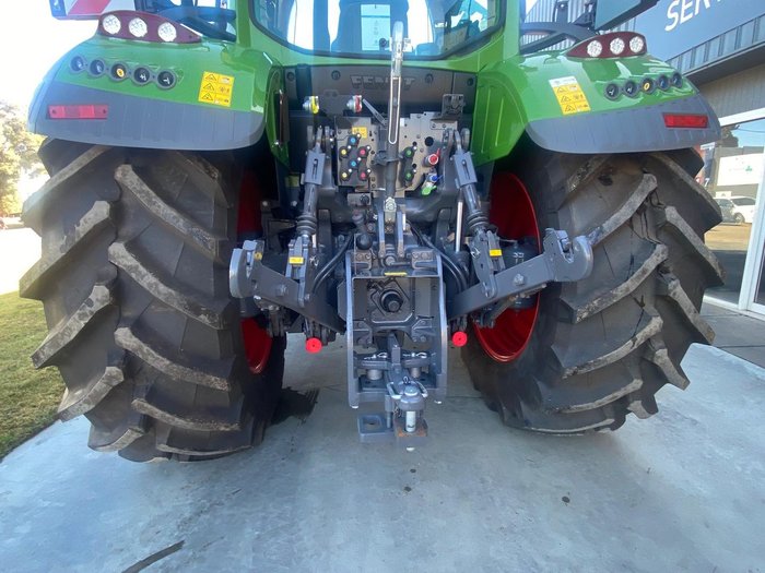 2023 TRACTOR Fendt 720 Power Plus