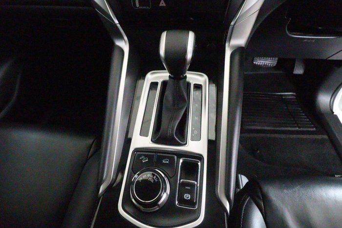 2019 Mitsubishi Pajero Sport GLS