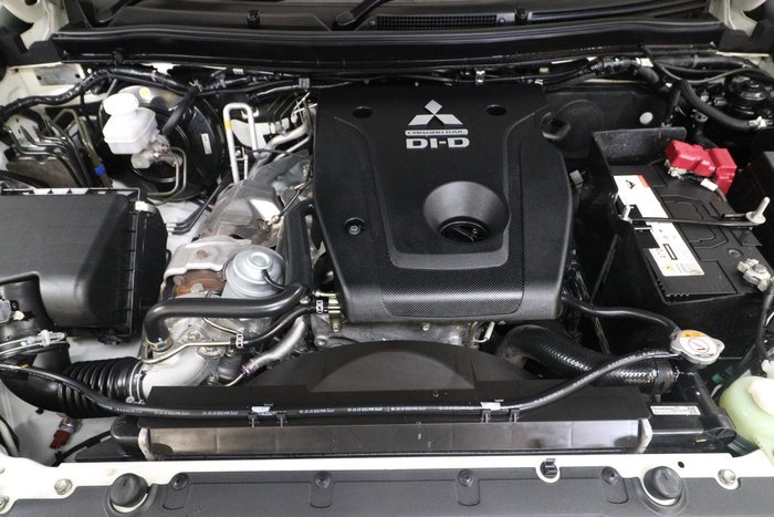 2019 Mitsubishi Pajero Sport GLS