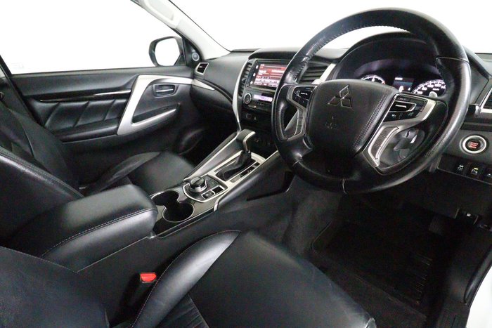 2019 Mitsubishi Pajero Sport GLS