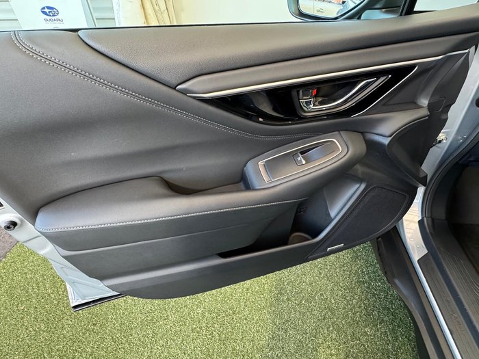2024 Subaru Outback AWD Touring