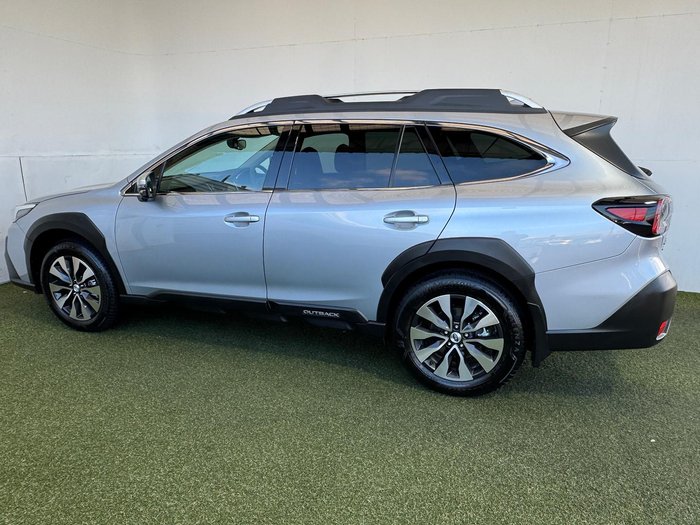 2024 Subaru Outback AWD Touring