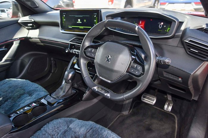 2022 Peugeot 2008 GT