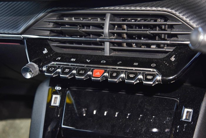 2022 Peugeot 2008 GT