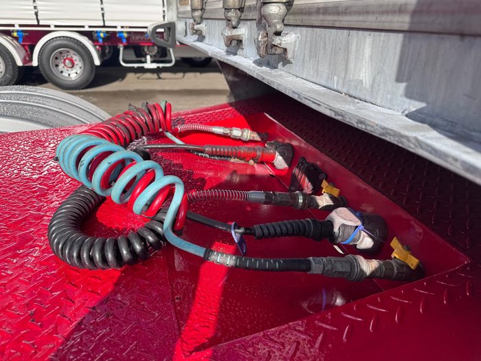 2012 Maxitrans St3 Lead A 12 Pallet -30 Reefer Double Stacker